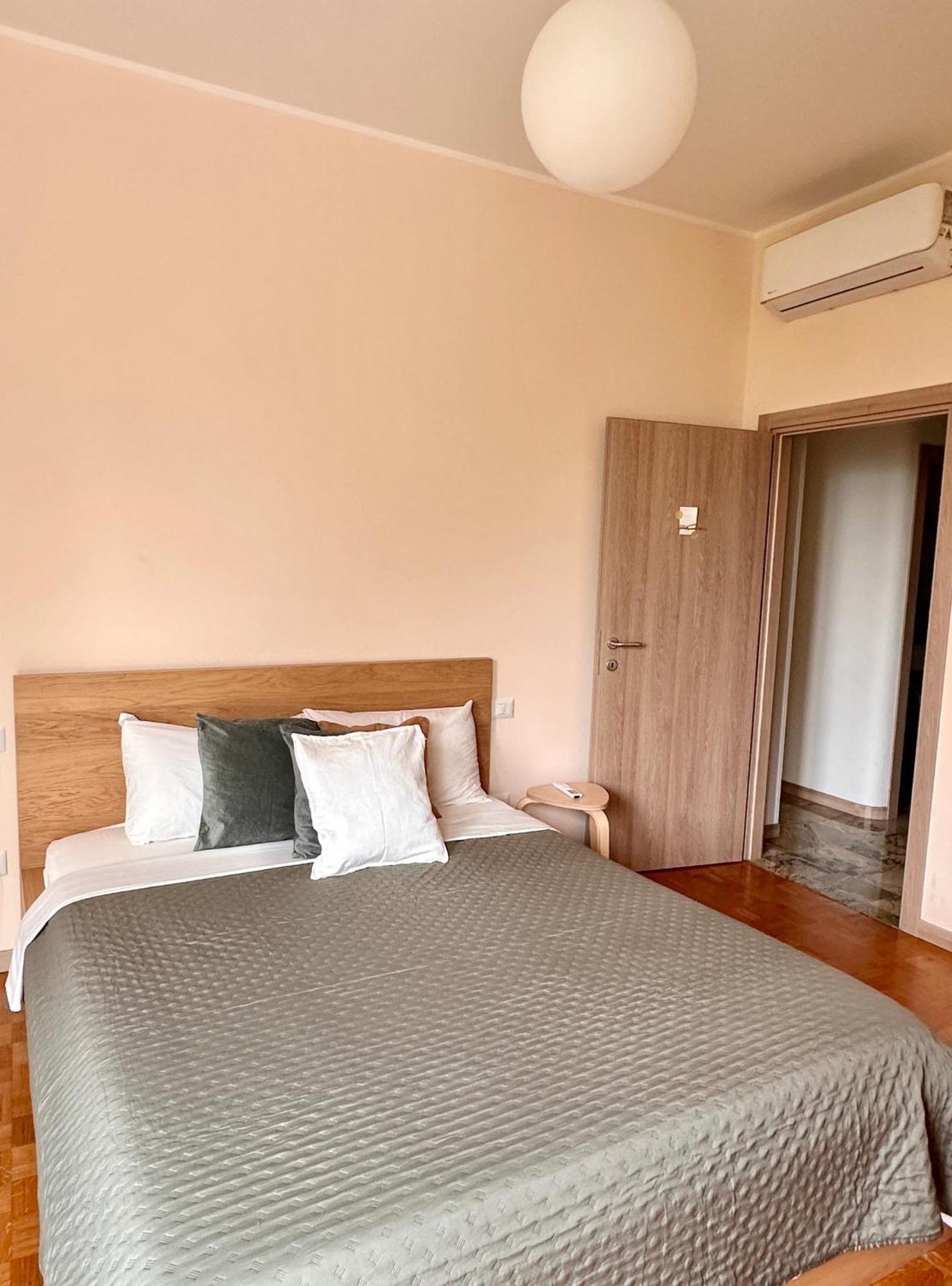קומו Casa Ling -Ac - Parking-2Bathrooms מראה חיצוני תמונה