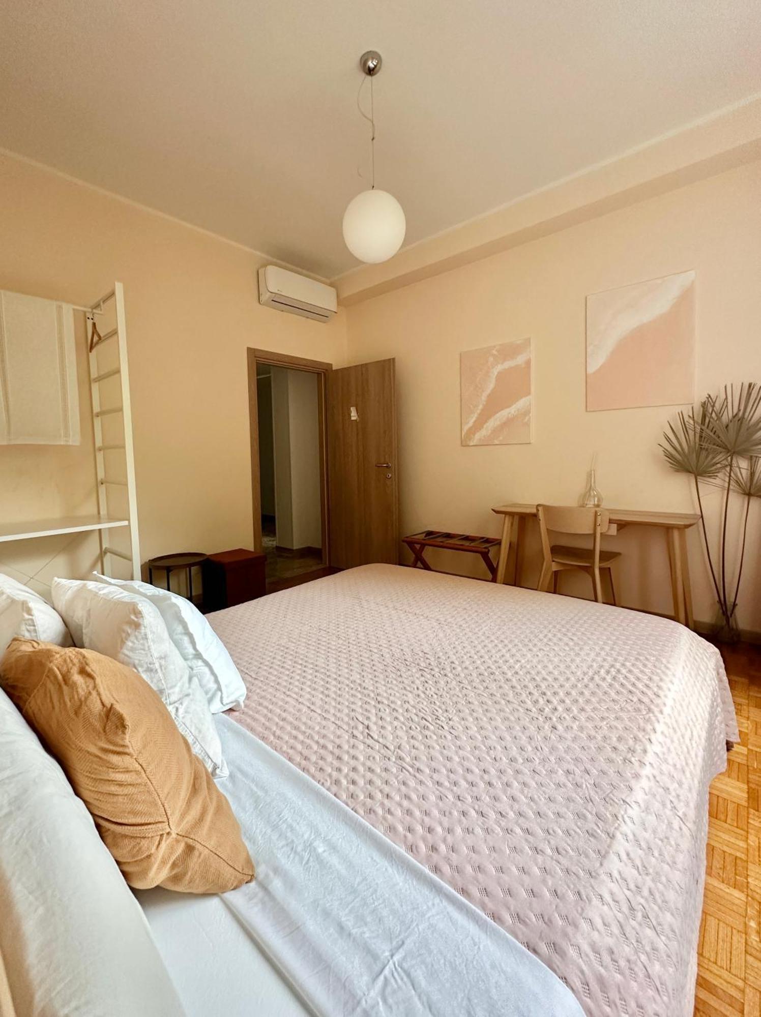 קומו Casa Ling -Ac - Parking-2Bathrooms מראה חיצוני תמונה