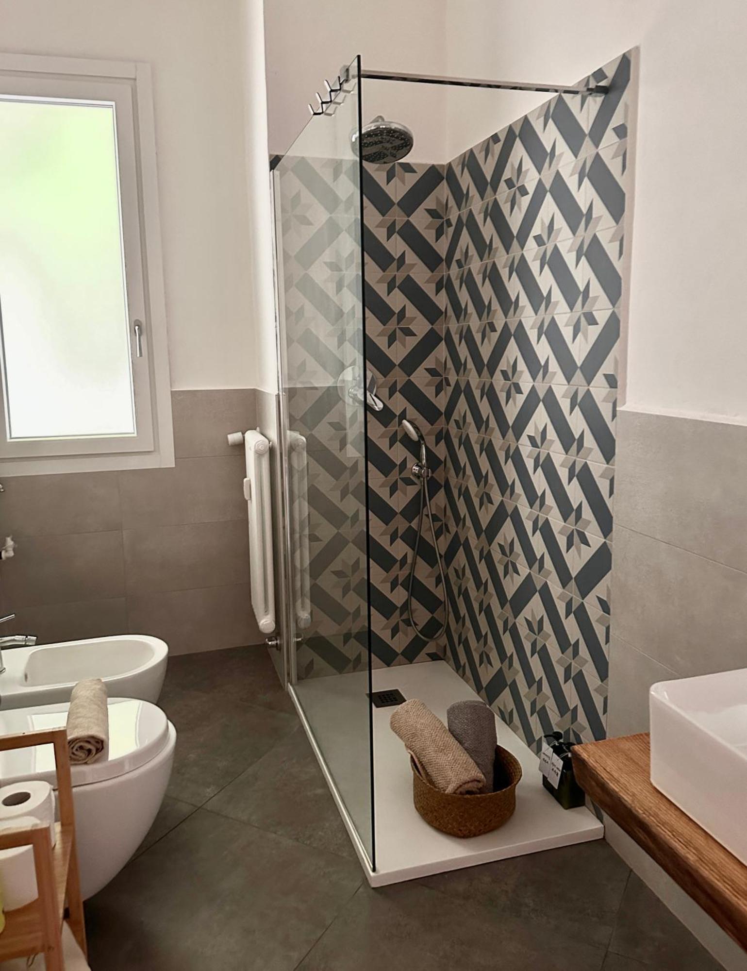 קומו Casa Ling -Ac - Parking-2Bathrooms מראה חיצוני תמונה
